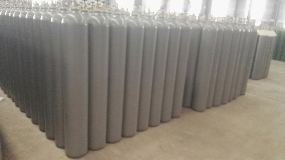 因為工業(yè)氣體的泛用性，推廣應用很快，使用行業(yè)很廣！